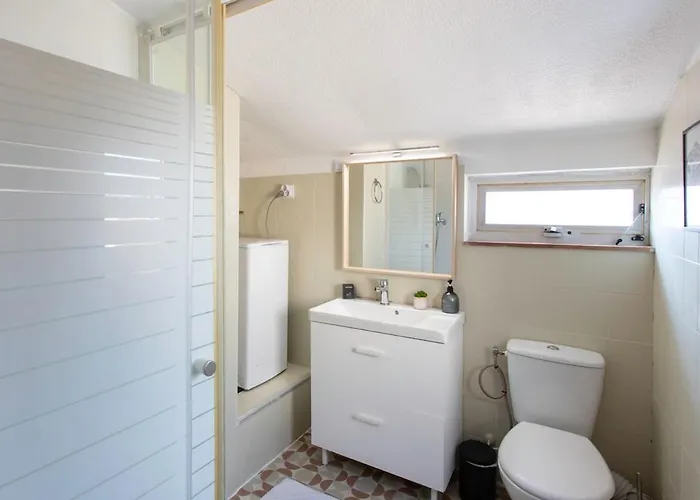 #36 Staywiz Us - Bright Eagle Nest Old Town 5 Mins From Sea Ac Wifi Daire Nice