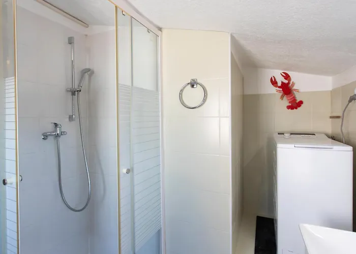 #36 Staywiz Us - Bright Eagle Nest Old Town 5 Mins From Sea Ac Wifi * 尼斯