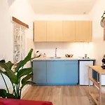 #36 Staywiz Us - Bright Eagle Nest Old Town 5 Mins From Sea Ac Wifi Apartment *