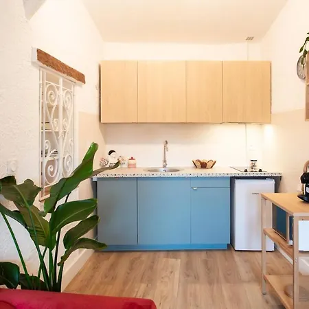 #36 Bright Eagle Nest Old Town 5 Mins From Sea Ac Wifi Apartman *