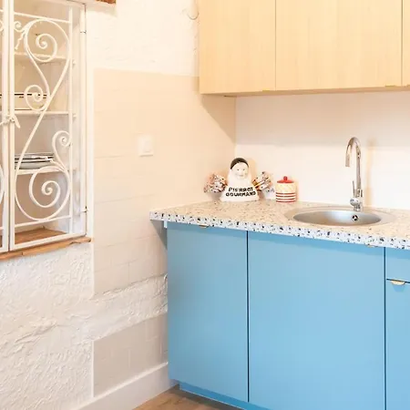 #36 Bright Eagle Nest Old Town 5 Mins From Sea Ac Wifi * Nizza