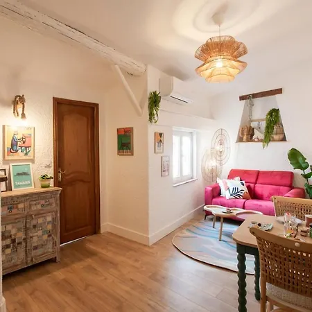 #36 Bright Eagle Nest Old Town 5 Mins From Sea Ac Wifi * Nizza